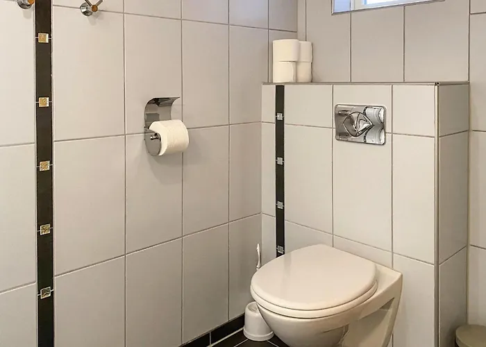 Gorgeous In Leinoy With House Sea View